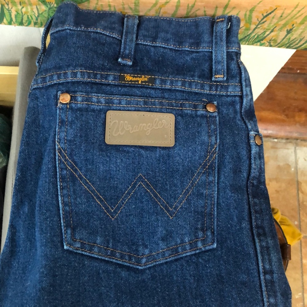 Wrangler cowboy cut jeans